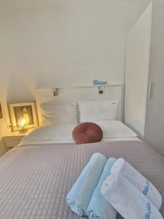 Luxury Apartments Silva With Sea View Okrug Gornji